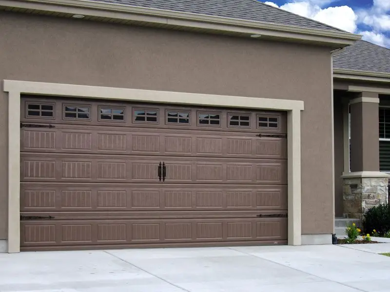 garage-door Know the best tips for the maintenance of automatic Modern Garage Doors? | Automated Door Systems